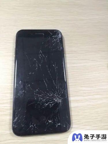 苹果手机屏幕划伤了怎么修复